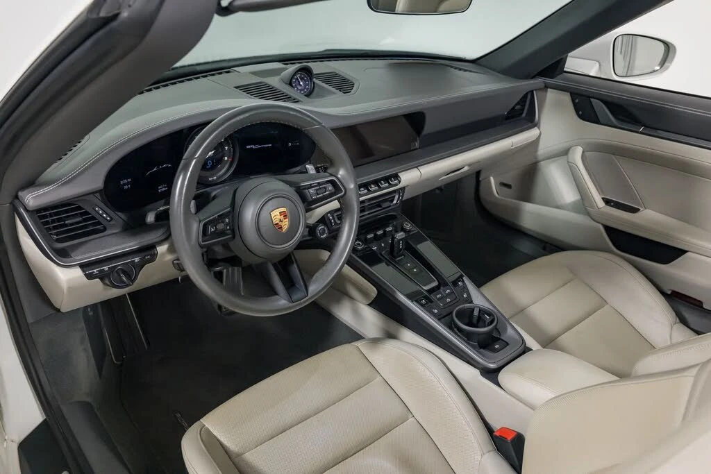 2022 Porsche 992 Carrera - Image 23 of 31