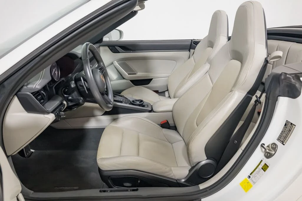 2022 Porsche 992 Carrera - Image 24 of 31