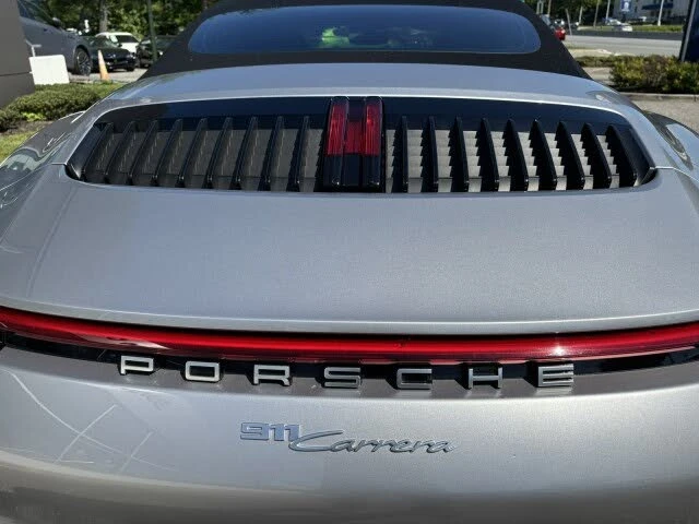 2022 Porsche 992 Carrera - Image 23 of 31