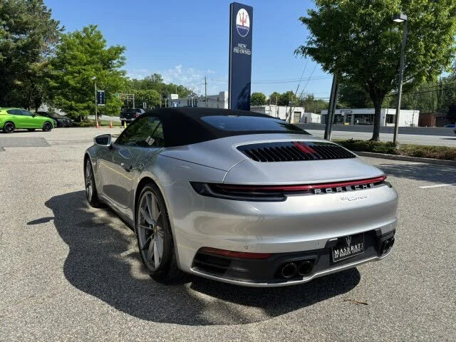 2022 Porsche 992 Carrera - Image 15 of 31