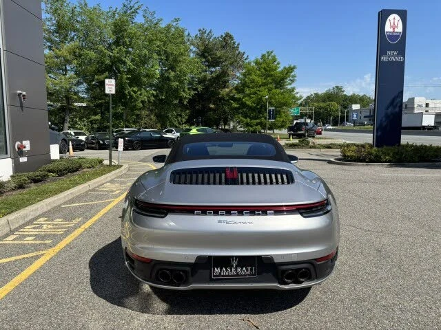 2022 Porsche 992 Carrera - Image 16 of 31