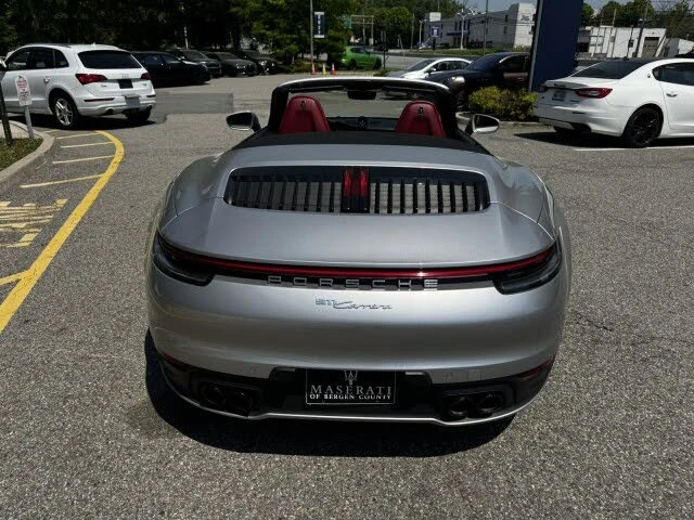 2022 Porsche 992 Carrera - Image 11 of 31