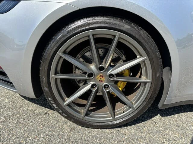 2022 Porsche 992 Carrera - Image 25 of 31