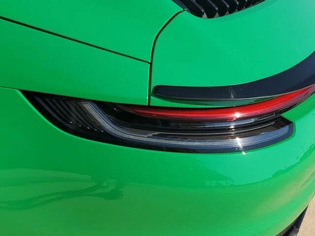 2022 Porsche 992 Carrera - Image 17 of 31