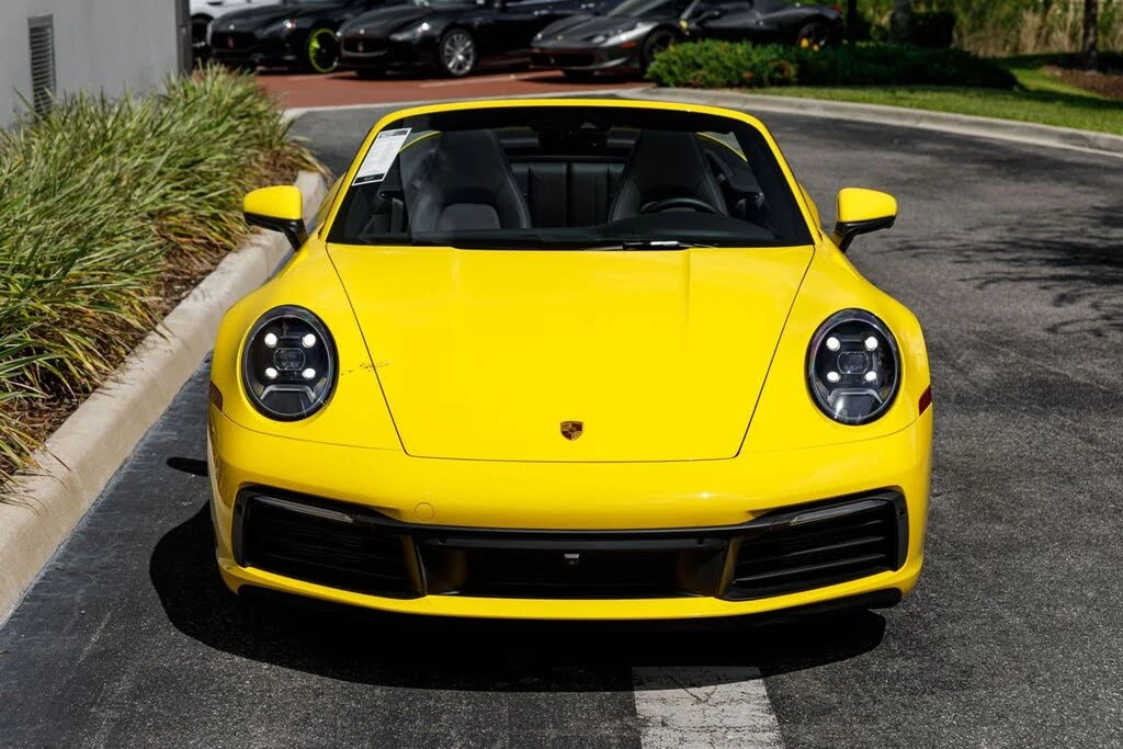 2022 Porsche 992 Carrera - Image 8 of 31