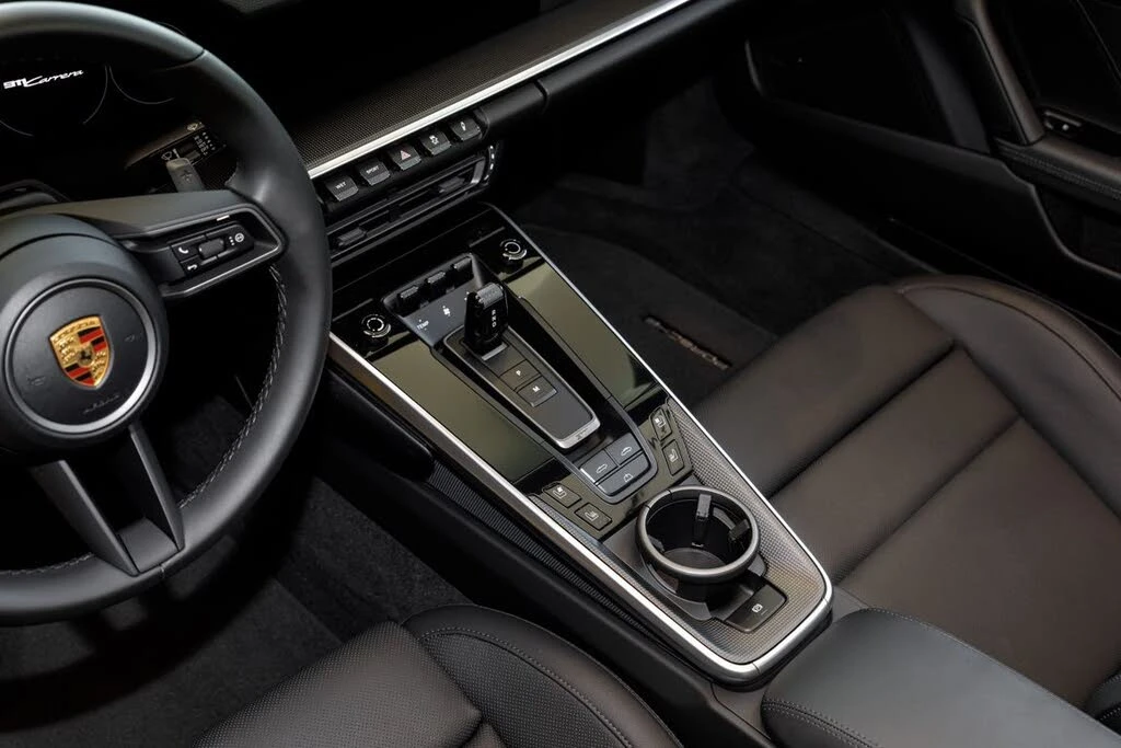 2022 Porsche 992 Carrera - Image 24 of 31
