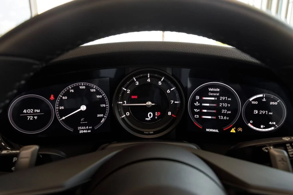 2022 Porsche 992 Carrera - Image 30 of 31