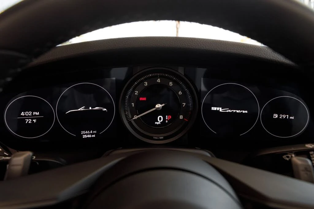 2022 Porsche 992 Carrera - Image 26 of 31