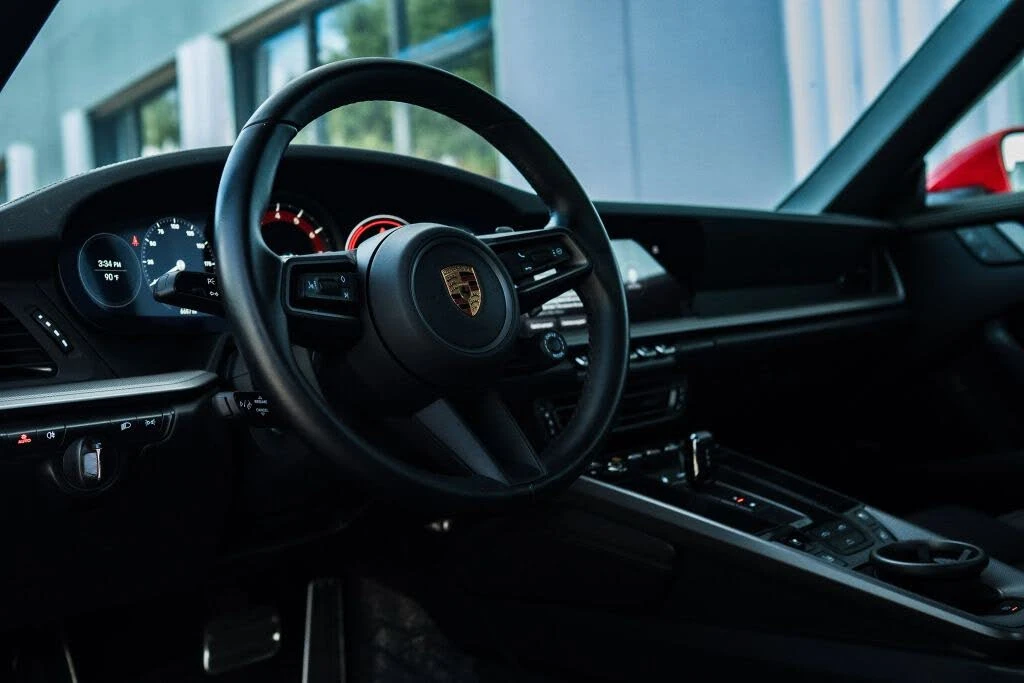 2022 Porsche 992 Carrera - Image 16 of 29