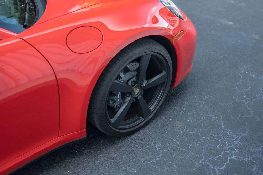 2022 Porsche 992 Carrera - Image 11 of 29
