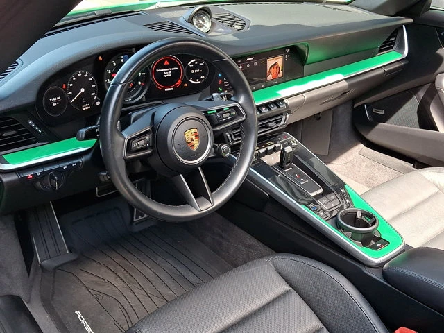 2022 Porsche 992 Carrera - Image 4 of 7