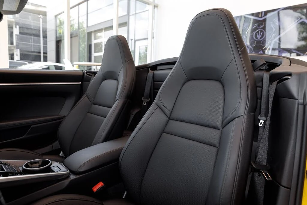 2022 Porsche 992 Carrera - Image 9 of 31
