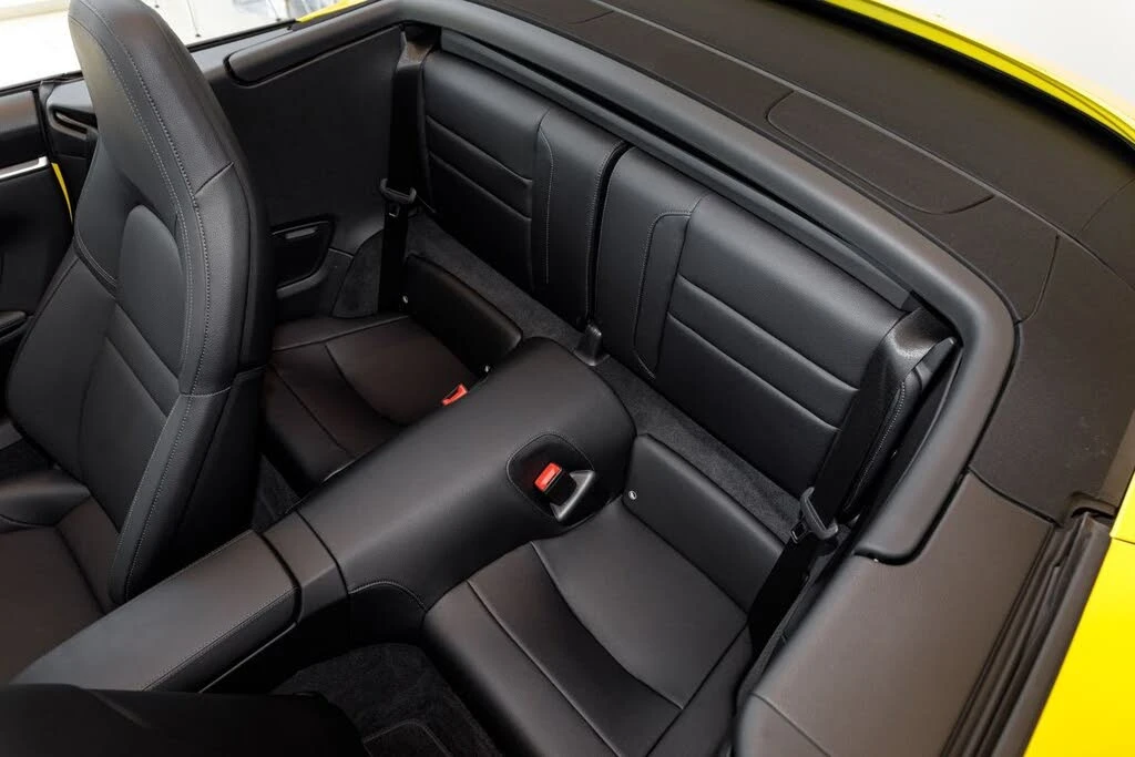 2022 Porsche 992 Carrera - Image 17 of 31