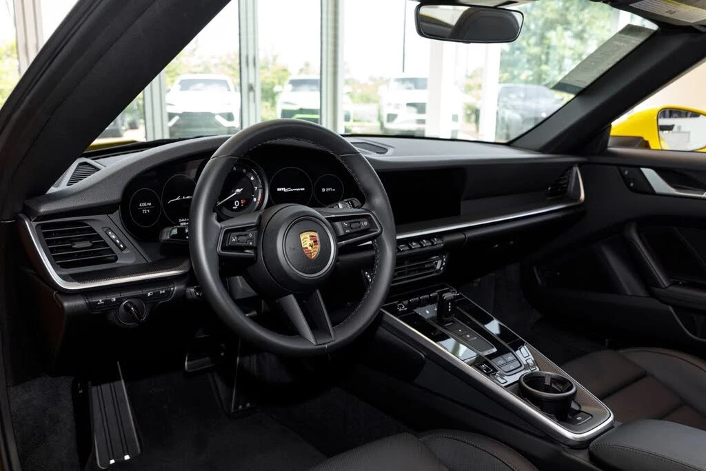 2022 Porsche 992 Carrera - Image 21 of 31