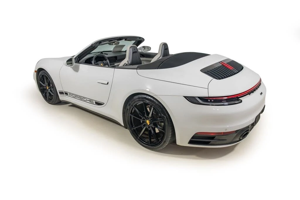 2022 Porsche 992 Carrera - Image 6 of 31