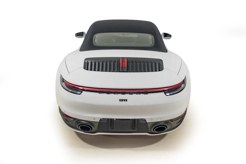 2022 Porsche 992 Carrera - Image 17 of 31