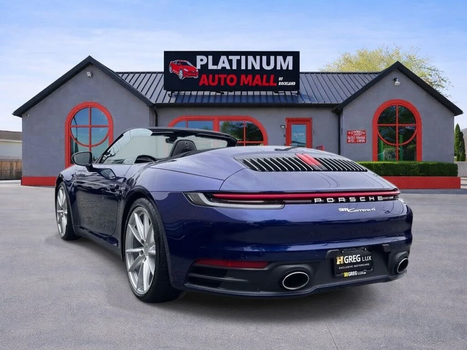 2022 Porsche 992 Carrera - Image 4 of 31