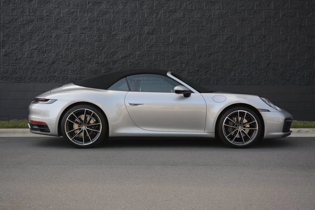 2022 Porsche 992 Carrera - Image 8 of 31