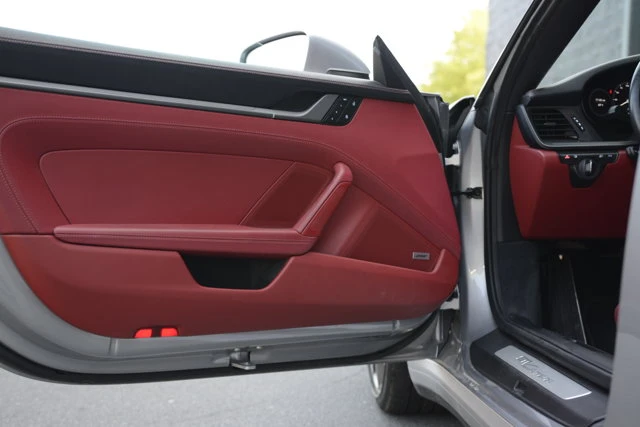 2022 Porsche 992 Carrera - Image 13 of 31
