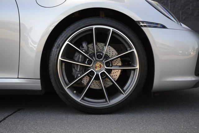 2022 Porsche 992 Carrera - Image 11 of 31
