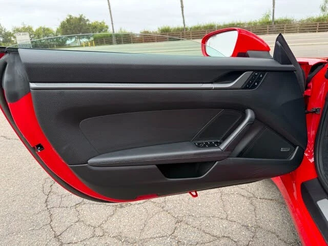 2022 Porsche 992 Carrera - Image 7 of 14