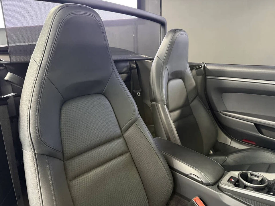 2022 Porsche 992 Carrera - Image 18 of 24