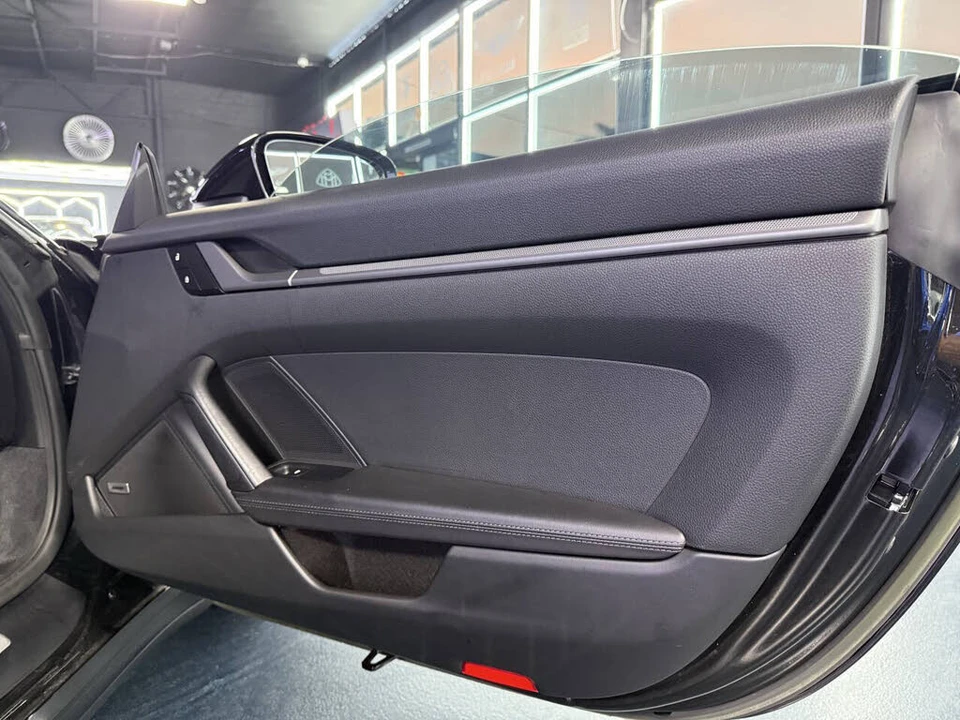 2022 Porsche 992 Carrera - Image 15 of 24