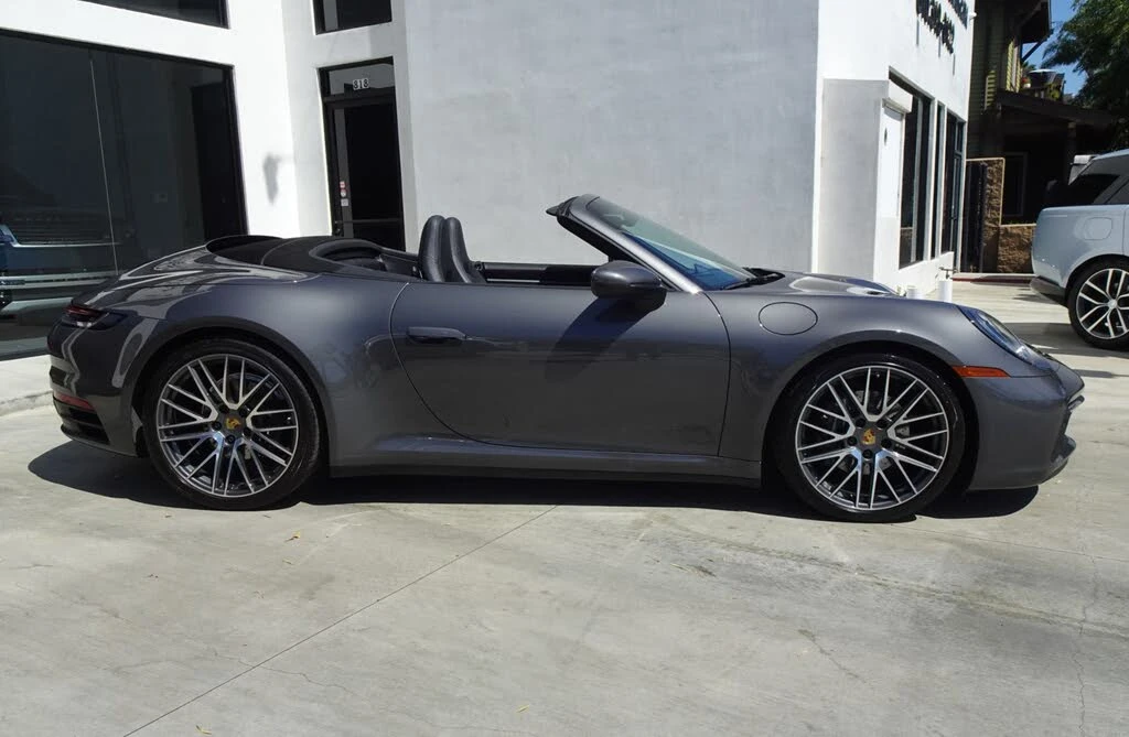 2022 Porsche 992 Carrera - Image 9 of 20