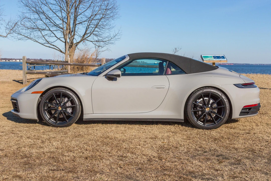 2022 Porsche 992 Carrera - Image 3 of 31