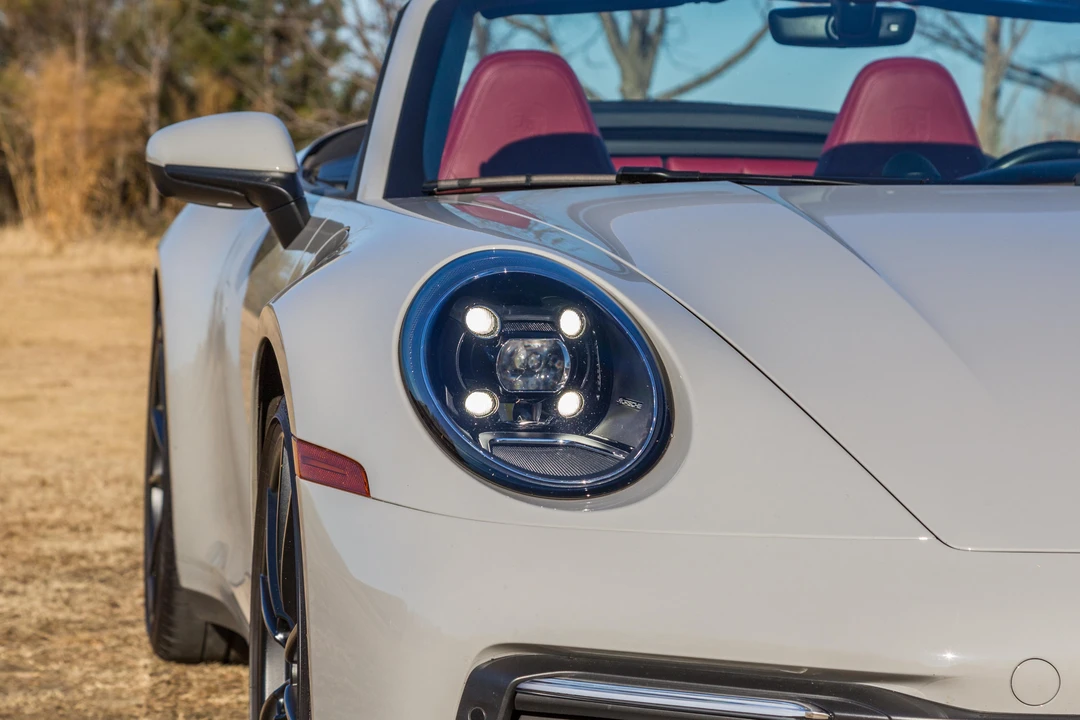 2022 Porsche 992 Carrera - Image 29 of 31