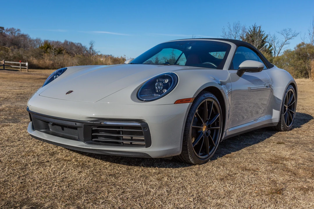 2022 Porsche 992 Carrera - Image 15 of 31