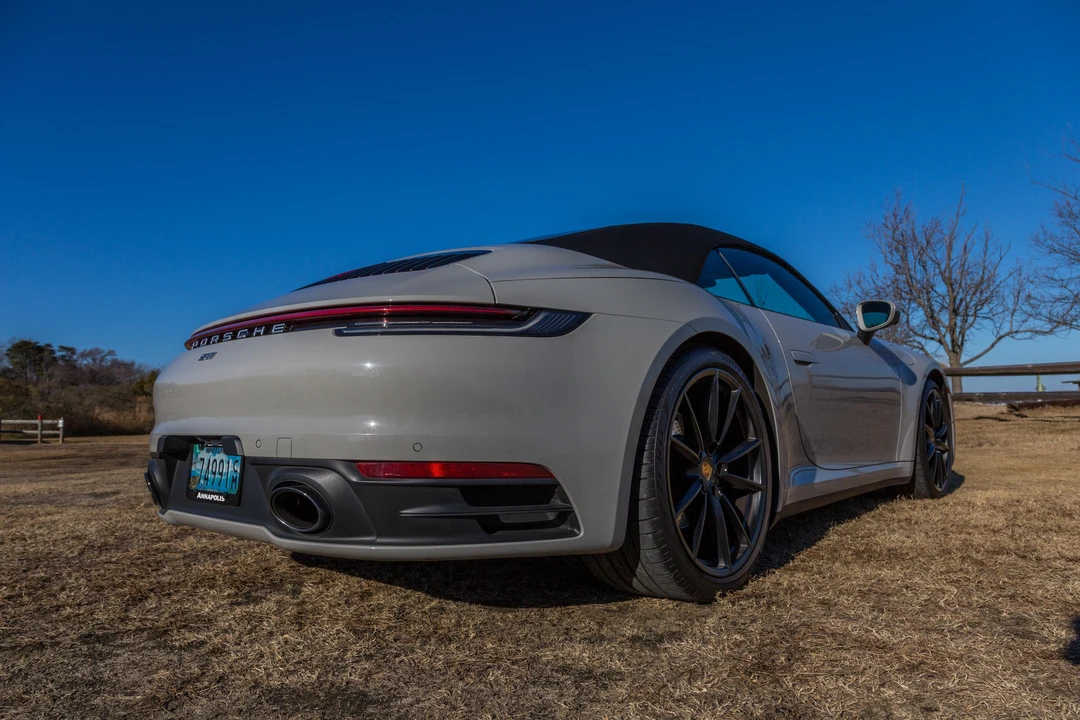 2022 Porsche 992 Carrera - Image 20 of 31