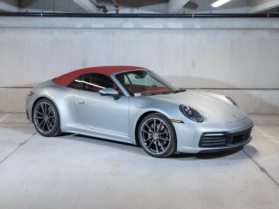 2022 Porsche 911 - Image 11 of 24