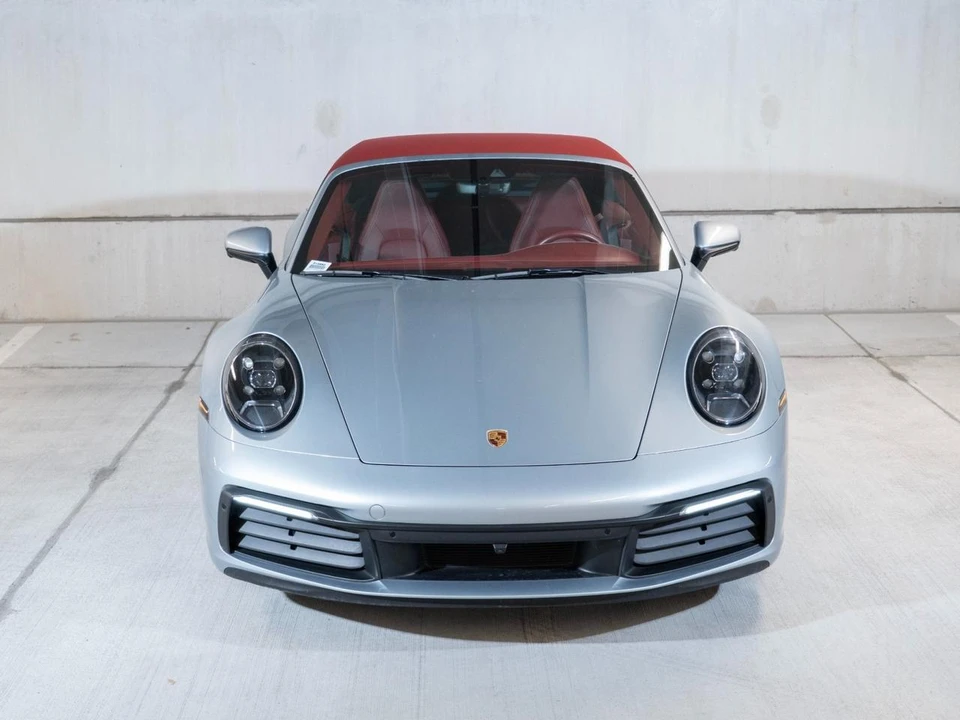 2022 Porsche 911 - Image 13 of 24