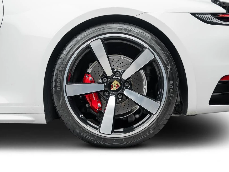2022 Porsche 992 Carrera - Image 22 of 31