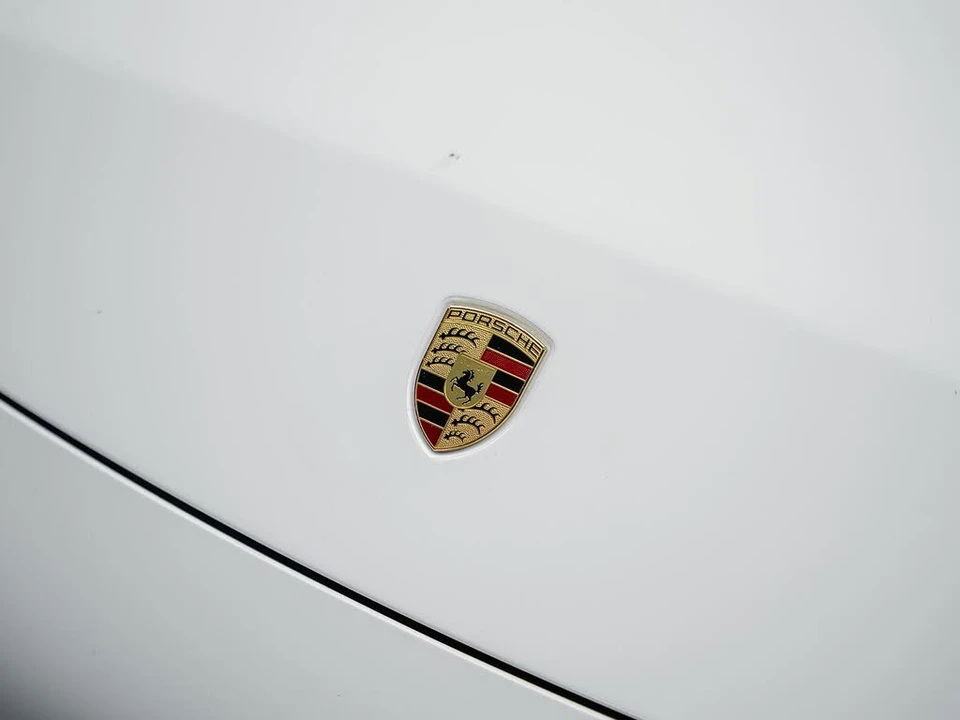 2022 Porsche 992 Carrera - Image 5 of 31