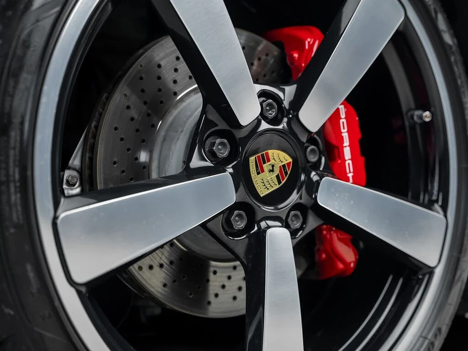 2022 Porsche 992 Carrera - Image 23 of 31