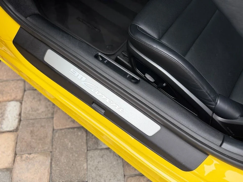 2022 Porsche 992 Carrera - Image 26 of 31