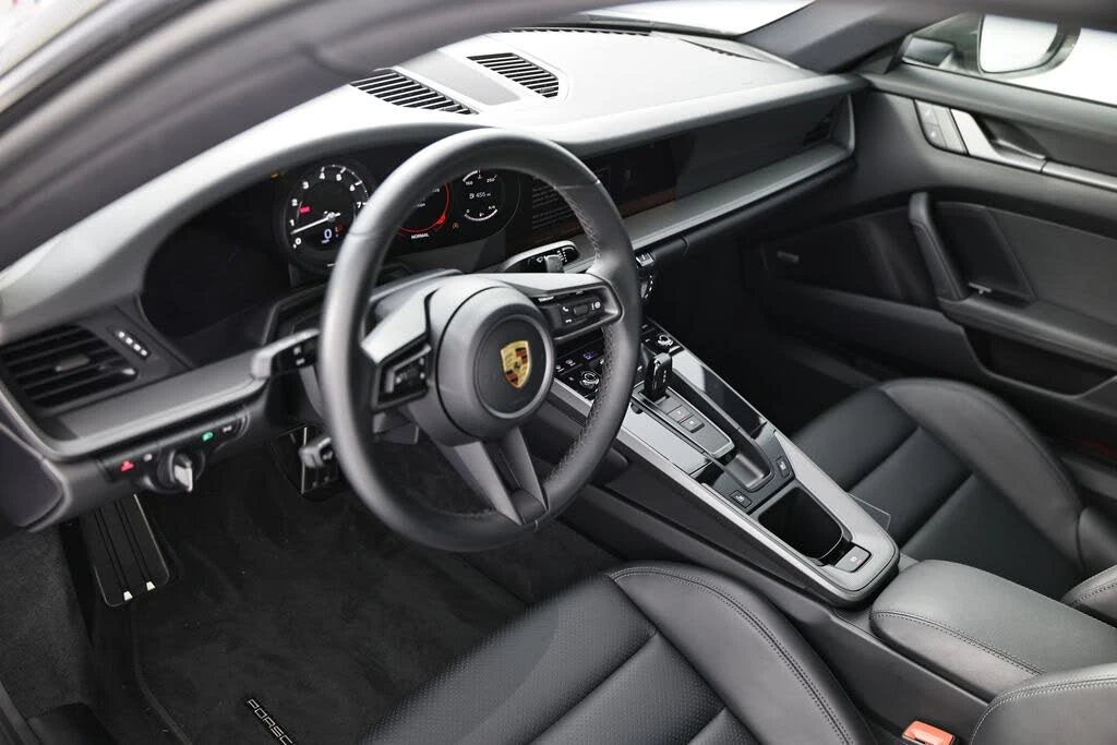 2022 Porsche 992 Carrera - Image 4 of 31