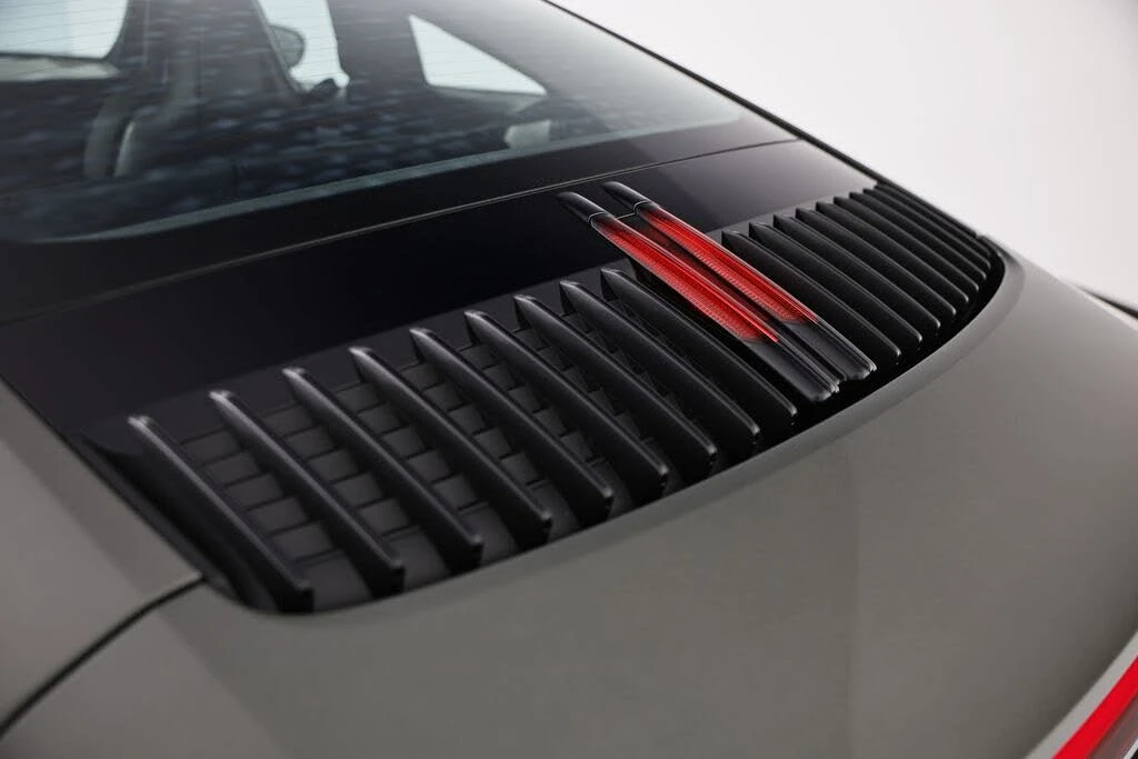 2022 Porsche 992 Carrera - Image 16 of 31