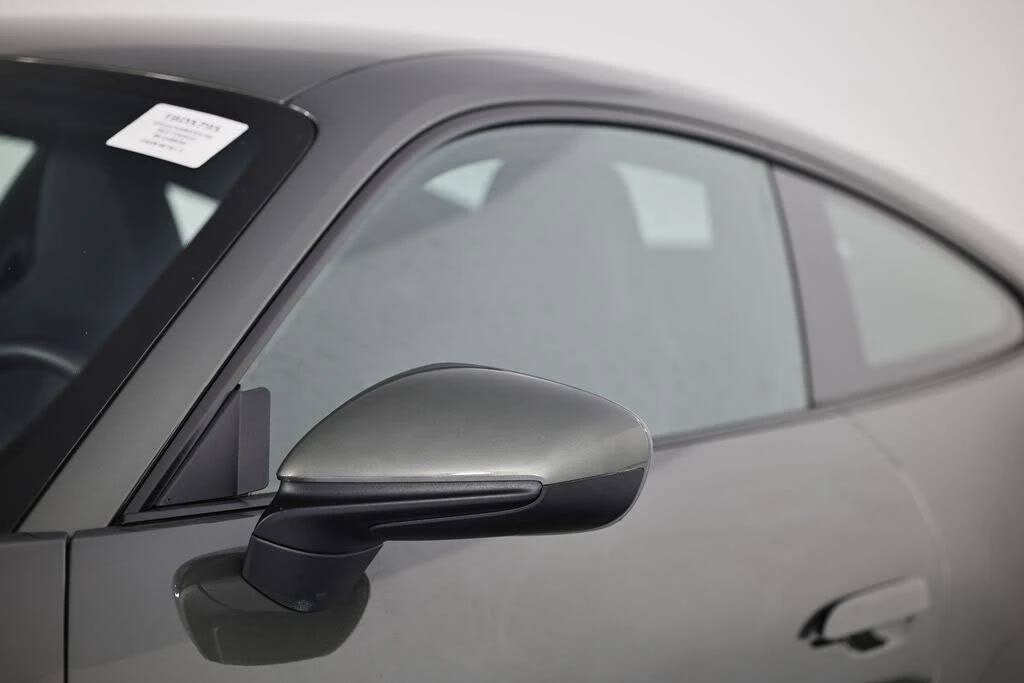 2022 Porsche 992 Carrera - Image 12 of 31