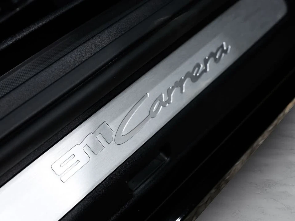 2022 Porsche 992 Carrera - Image 19 of 31