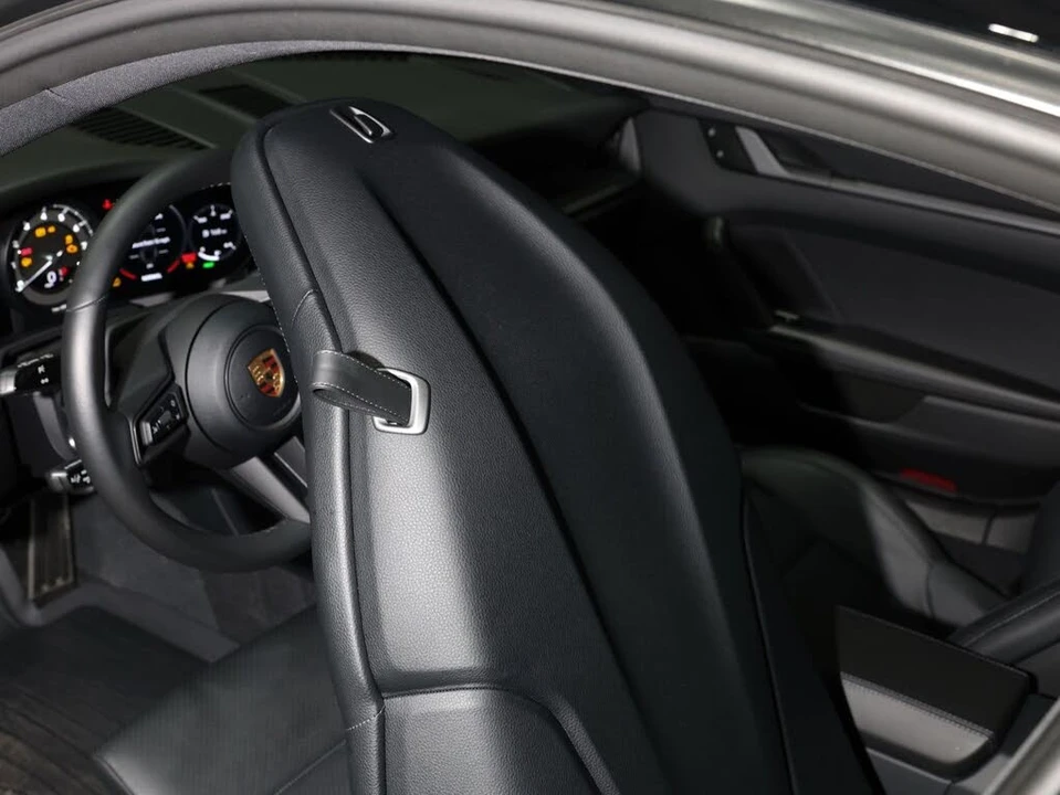 2022 Porsche 992 Carrera - Image 18 of 31