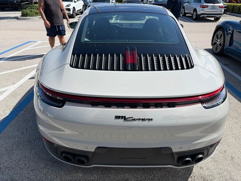 2022 Porsche 992 Carrera - Image 13 of 15