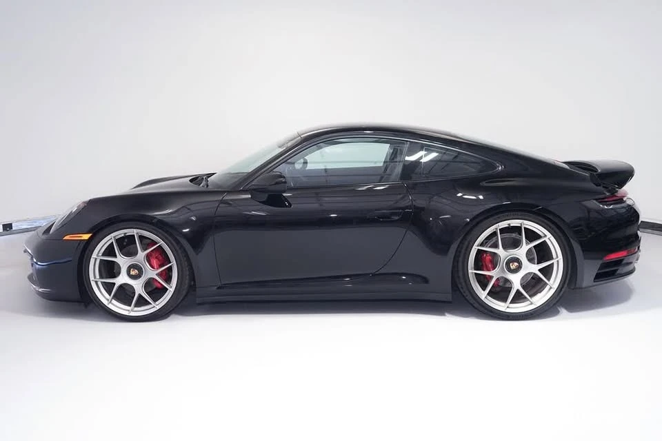 2022 Porsche 992 Carrera - Image 5 of 20