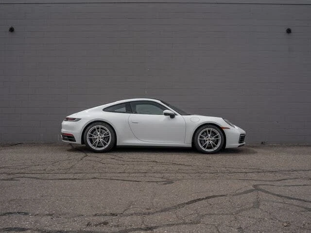 2022 Porsche 992 Carrera - Image 8 of 31