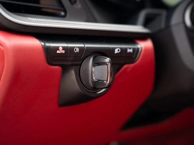2022 Porsche 992 Carrera - Image 29 of 31
