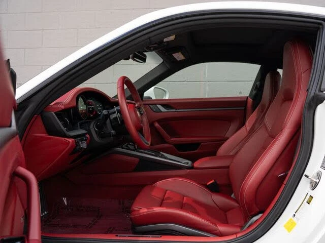 2022 Porsche 992 Carrera - Image 18 of 31