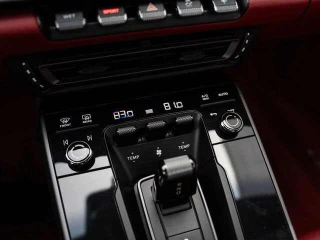 2022 Porsche 992 Carrera - Image 27 of 31