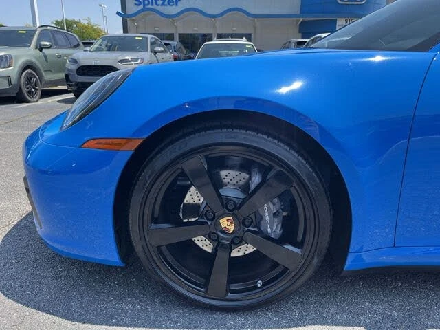 2022 Porsche 992 Carrera - Image 21 of 27